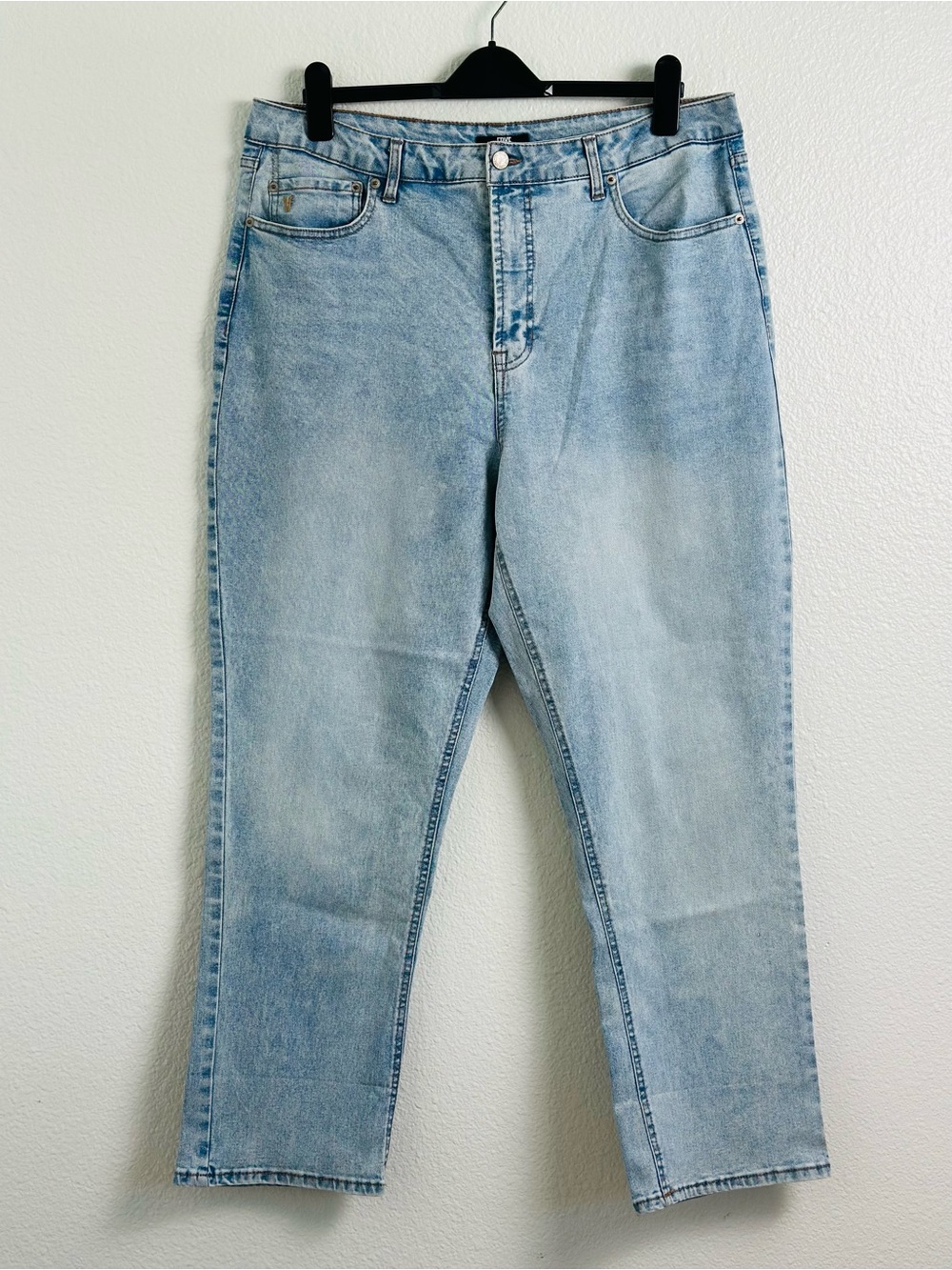 FRYE Women’s Plus Light Wash High Waist Straight Leg Denim Jeans Size 16 - Picture 1 of 11